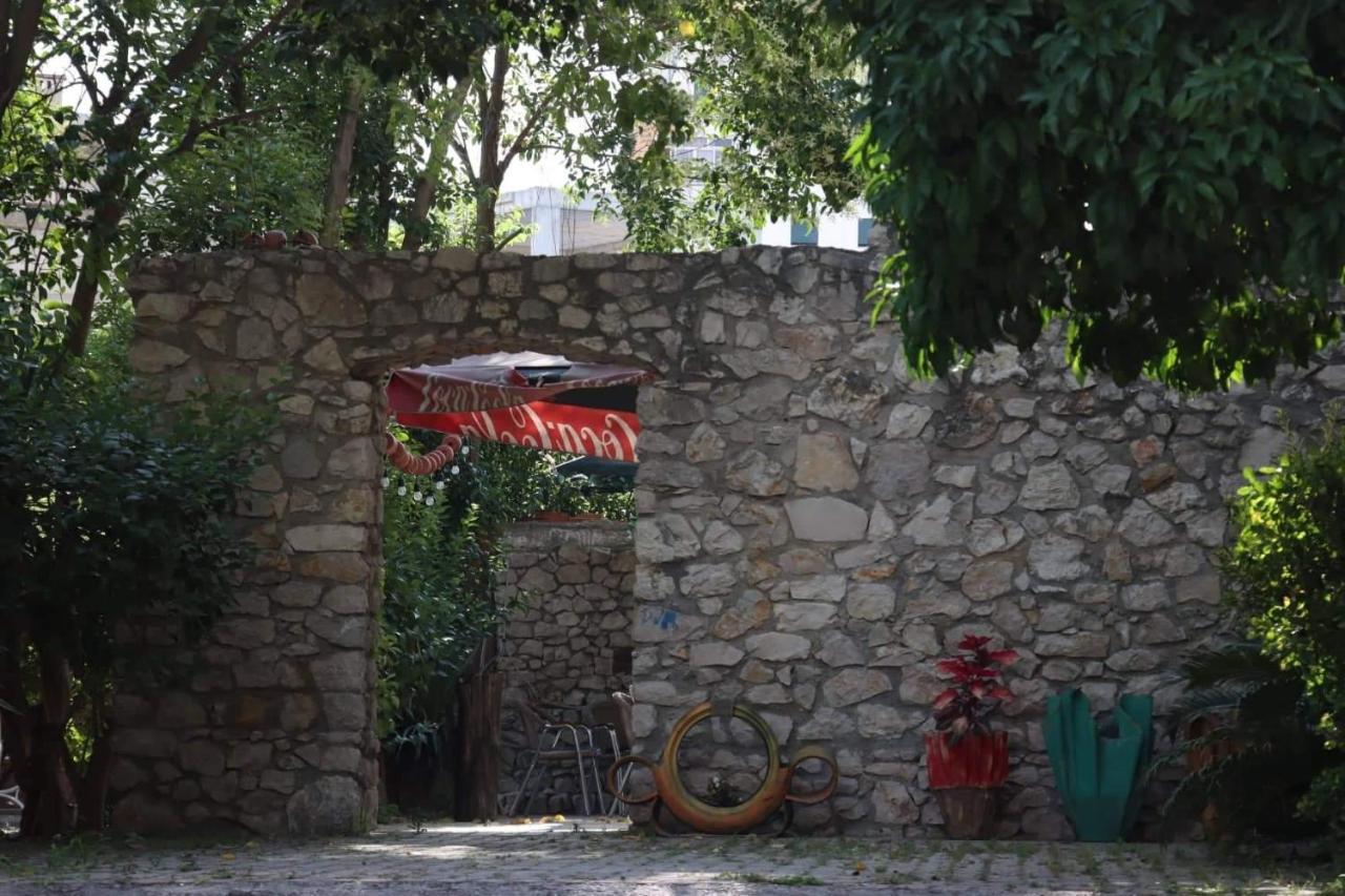 Ceka Hotel