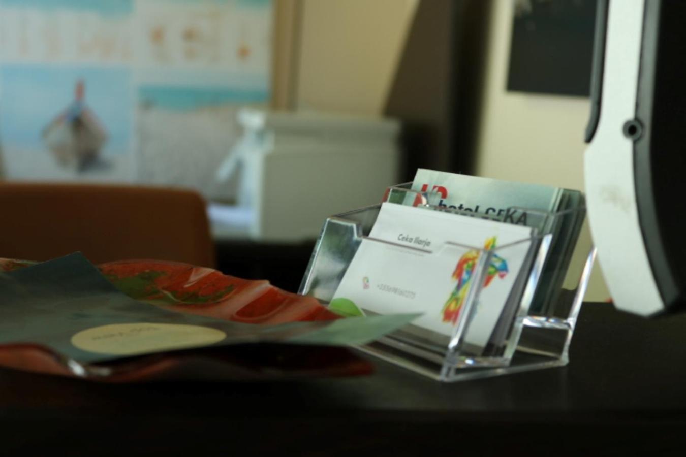 Hotel Ceka *